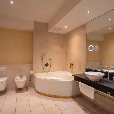 Szálloda Aqua Aurelia Suitenhotel An Den Thermen Baden-Baden