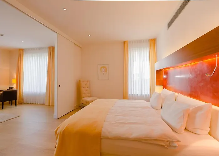 Aqua Aurelia Suitenhotel An Den Thermen 4* באדן-באדן