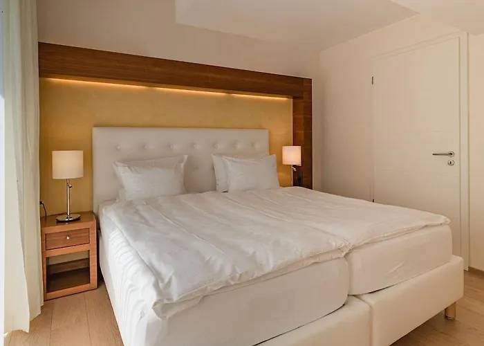 מלון Aqua Aurelia Suitenhotel An Den Thermen באדן-באדן