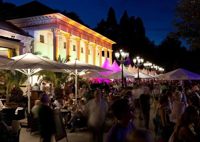 מלון Aqua Aurelia Suitenhotel An Den Thermen באדן-באדן