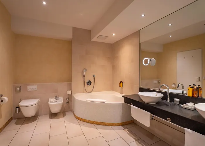 호텔 아쿠아 아우렐리아 스위텐호텔 안 덴 테르멘 S 바덴바덴