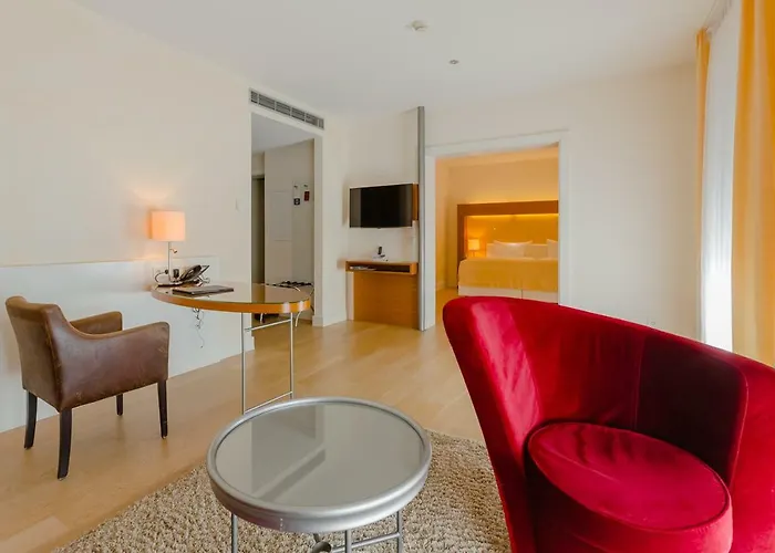 מלון Aqua Aurelia Suitenhotel An Den Thermen באדן-באדן