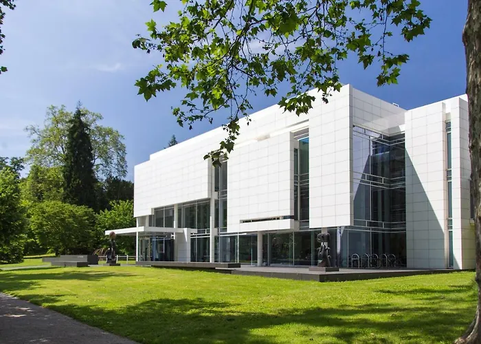 Aqua Aurelia Suitenhotel An Den Thermen 4* באדן-באדן